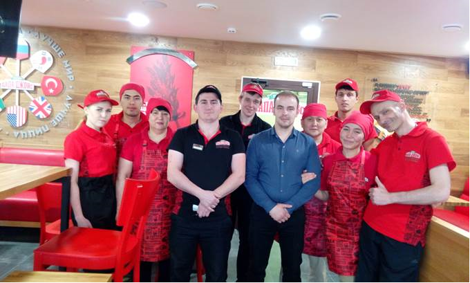 Сеть пиццерий «Папа Джонс» открывает 60-ый ресторан в Москве