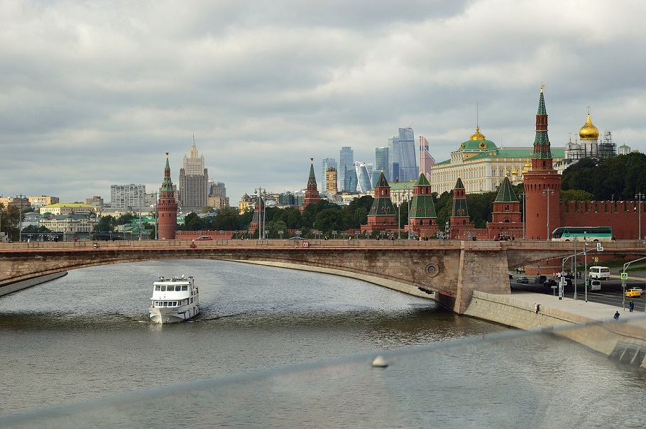 Власти рассказали, какие субсидии выделят московским франчайзи