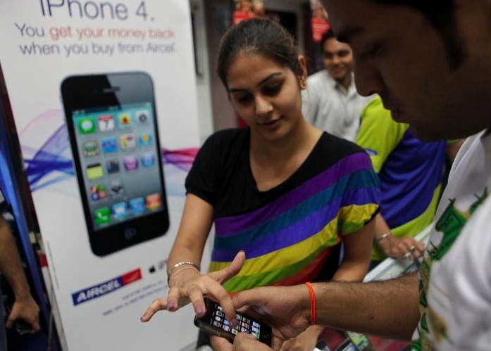 Apple откроет в Индии фирменные магазины на основе франчайзинга