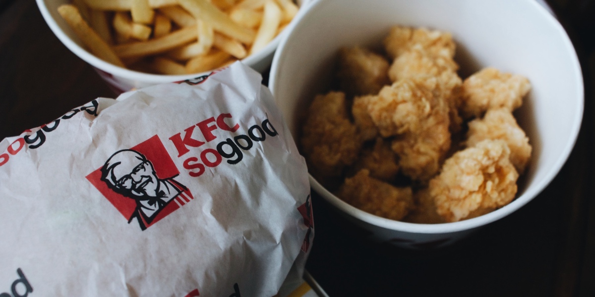 KFC возвращается к старому названию