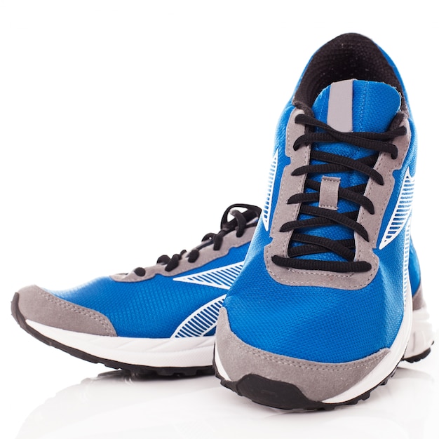 Zenden запускает новую спортивную сеть обувных магазинов под брендом Pulse