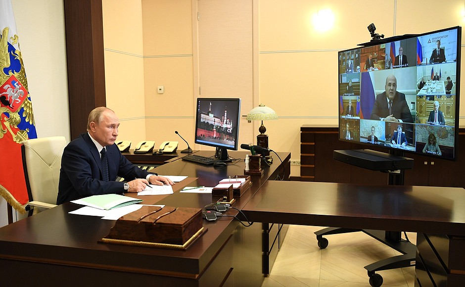 Путин поручил запретить проверки малого бизнеса до конца 2021 года