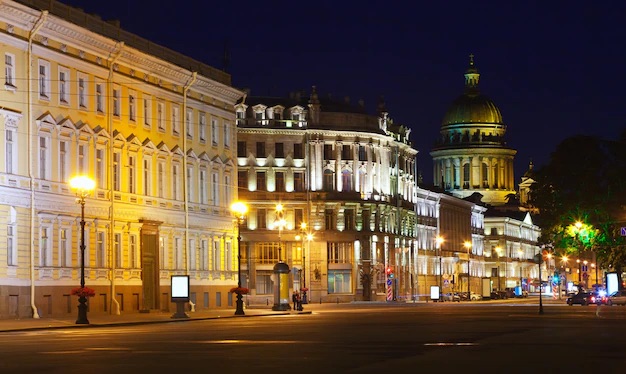 В Санкт-Петербурге упали арендные ставки на недвижимость под бизнес