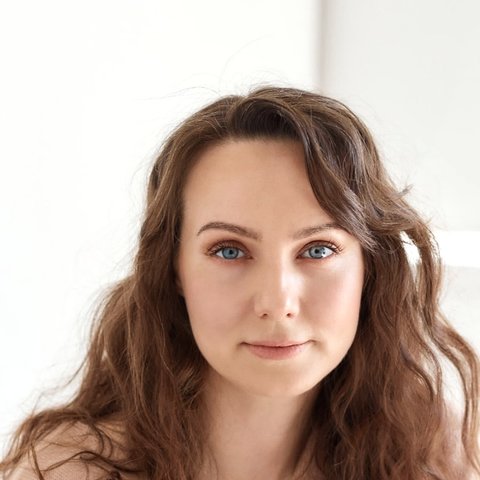 Елена Стефанова